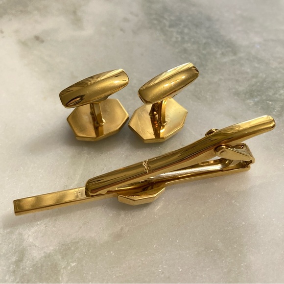 Vintage YSL Cuff Links + Tie Clip Box Set - Picture 6 of 10